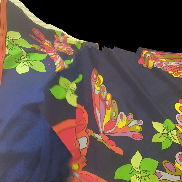 Trina Turk silk cover-up, size XS/S, brand new. - Picture 4 of 6